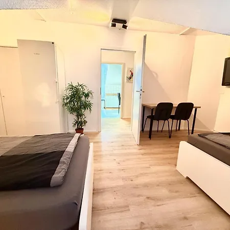 Grosszuegige 5-zimmer Fuer Bis Zu 10 Personen *